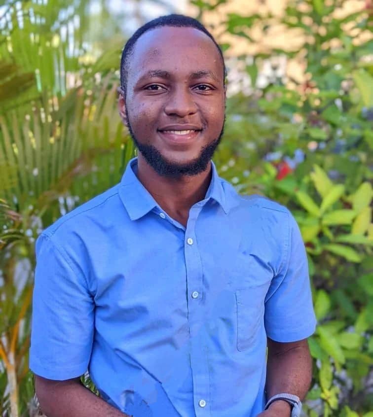 Isaac Mombury, Program Manager