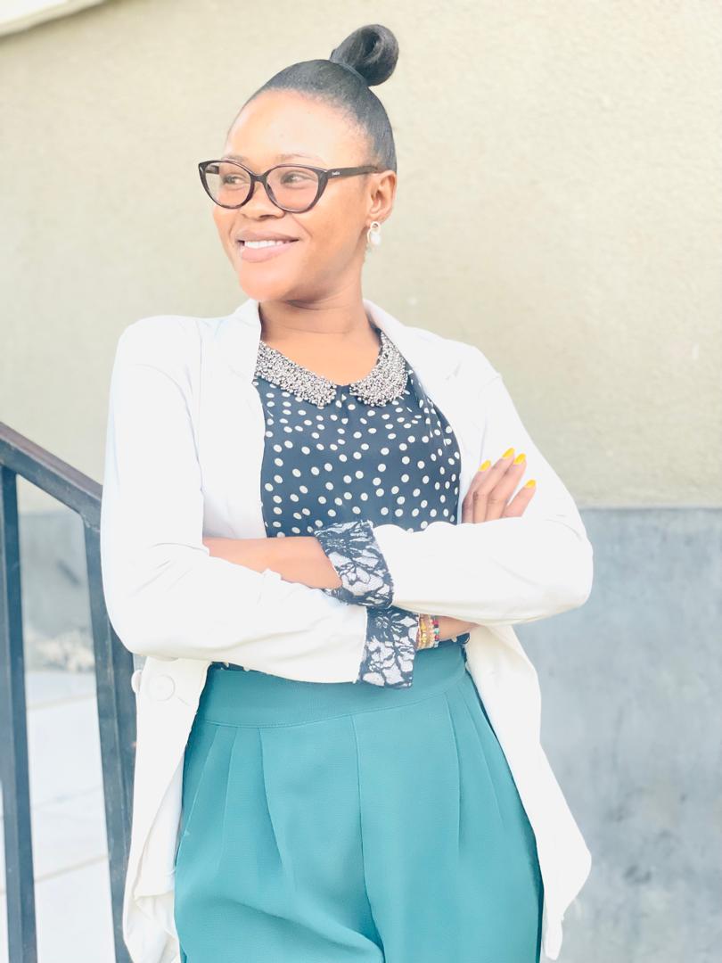Kama Dubanza, Administrative manager